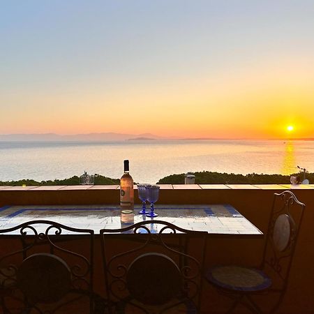 Appartamento Con Vista Mare A Terramala Terra Mala Экстерьер фото